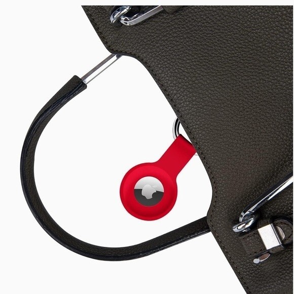Apple Air Tag Holder Case Cover Red Silicone Sleeve Skin Keychain Ring OrB1 - Picture 8 of 9